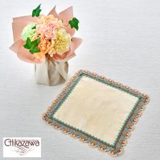 【母の日】生花　そのまま飾れるブーケミックス＆＜近沢レース店＞タオルハンカチ「パンケーキ　パウダーイエロー」