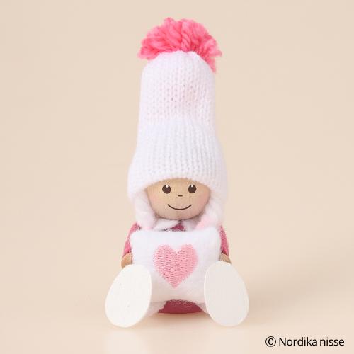 おねんね準備の女の子