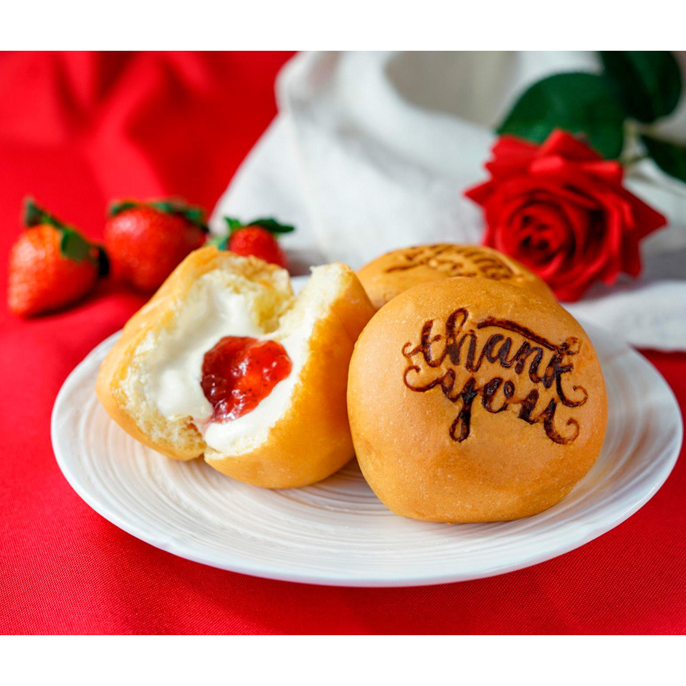 【母の日】くりーむパンThank youあまおう苺6個詰合せ