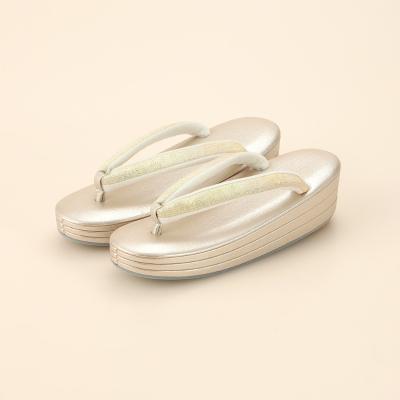 【タグ付き新品未使用】伊と忠　利休バッグ　高島屋購入 伊と忠 利休バッグ【タグ付き未使用新品】高島屋購入 伊と忠 |