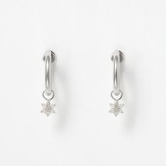 K18WGダイヤイヤリング（チャーム付）