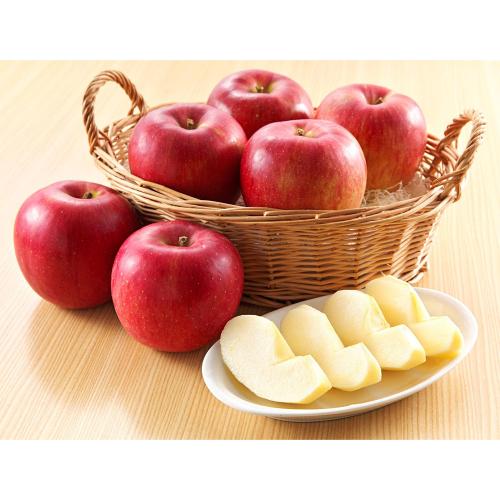 【最適な時期に収穫し、順次発送予定】山形県朝日町産　天狗印ふじりんご　3kg