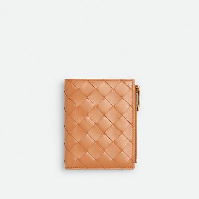 BOTTEGA VENETA（ボッテガ・ヴェネタ） | 二つ折りウォレット