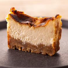 ＜ピッツェリアミーア＞自家製カマンベールチーズからつくるチーズケーキ