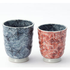 京焼・清水焼 六斎窯 染赤雷文 組湯呑