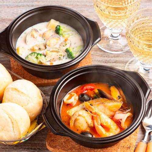 洋風ごちそう海鮮スープ2種とパンのセット