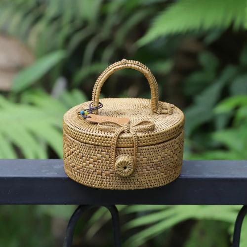 アタ雑貨　円柱蓋付小物入れ