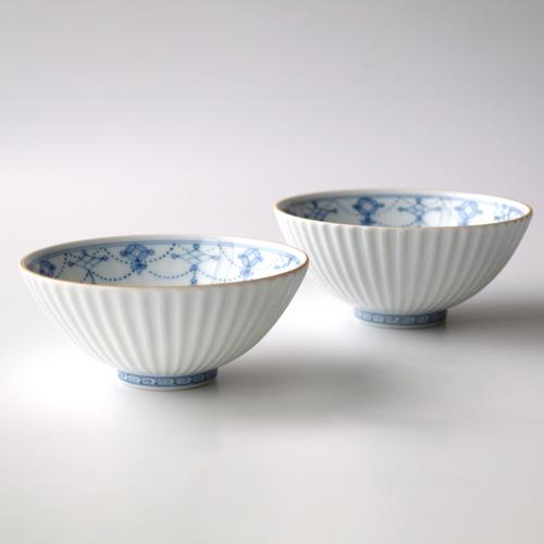 青華瓔珞文 夫婦茶碗(桐箱入)〈2個〉 有田焼