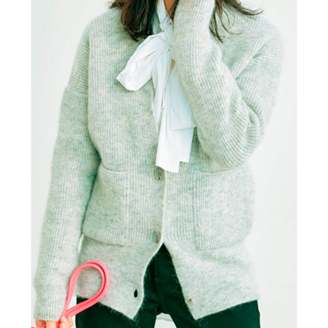 モヘアカーディガン