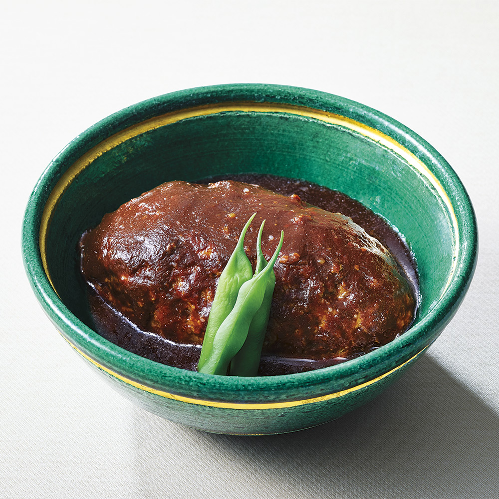 〈東京吉兆〉八丁味噌煮込みハンバーグ
