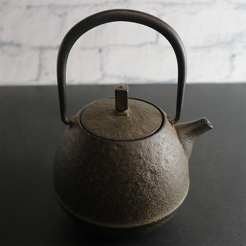 南部鉄急須　Egg　小　AntiqueBrown