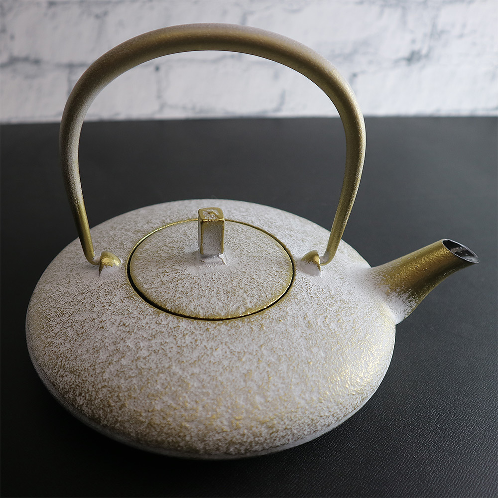 南部鉄急須 Moon 小 champagne（白金色） | 商品詳細 | 高島屋