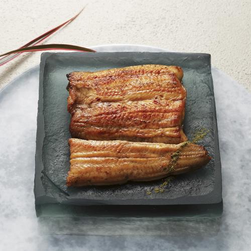 〈つきじ宮川本廛〉備長炭焼鰻蒲焼セット