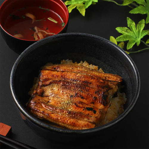 【父の日】国産炭火焼鰻蒲焼（3枚）