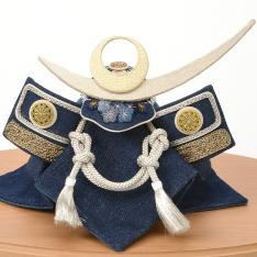 蒼の国　兜飾り