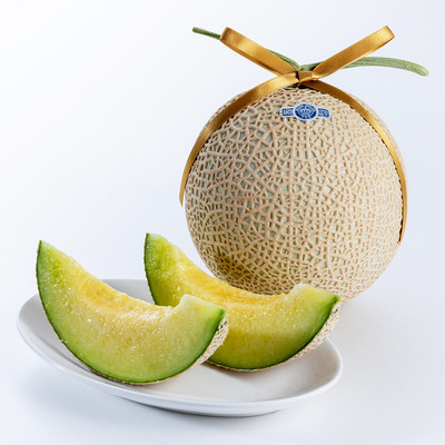 静岡県産クラウン印マスクメロン（桐箱）