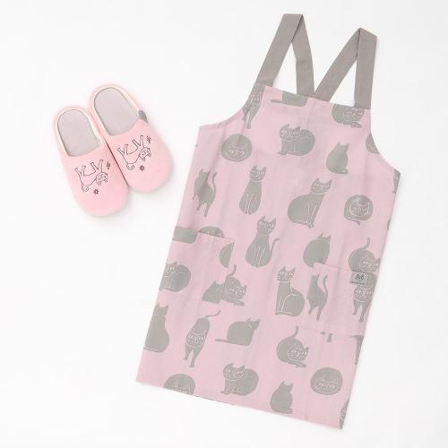 ＜ねこ画家：おかべてつろう＞エプロン＋スリッパ　2点セット