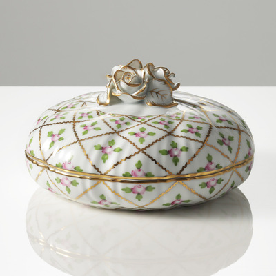 ヘレンドセーブル風金彩小薔薇ボンボニエール小物入れ