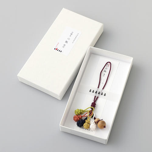 白檀根付　正絹組紐　六瓢息災