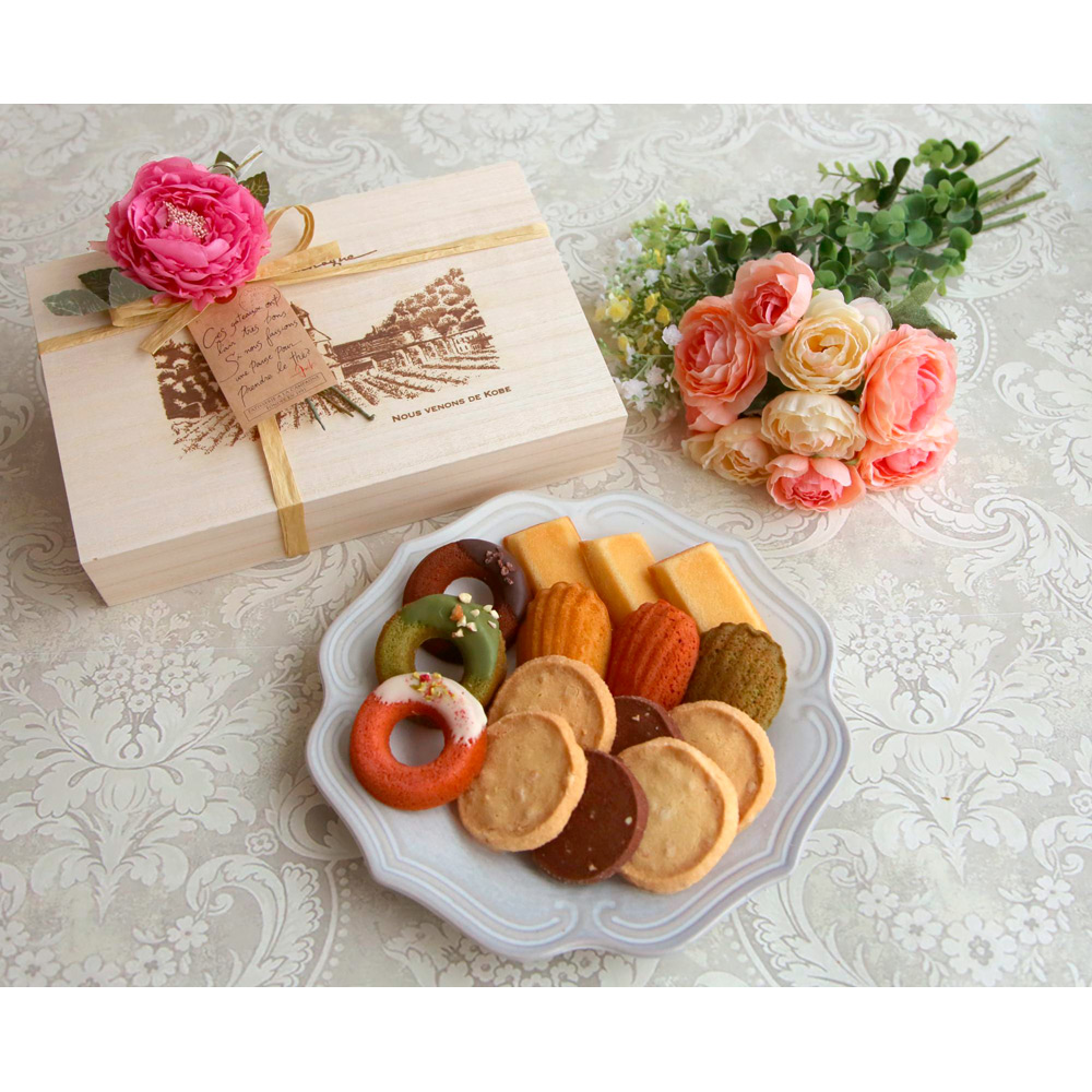 【母の日】コフレ グーテ15個（ピック付）