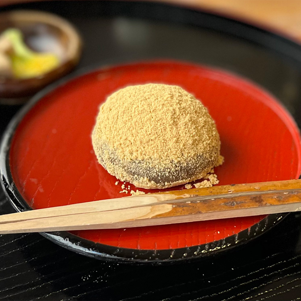 【店頭受取／新宿店】＜大黒屋本店＞季節の生菓子4個入り【11月29日（土）午後4時30分以降】