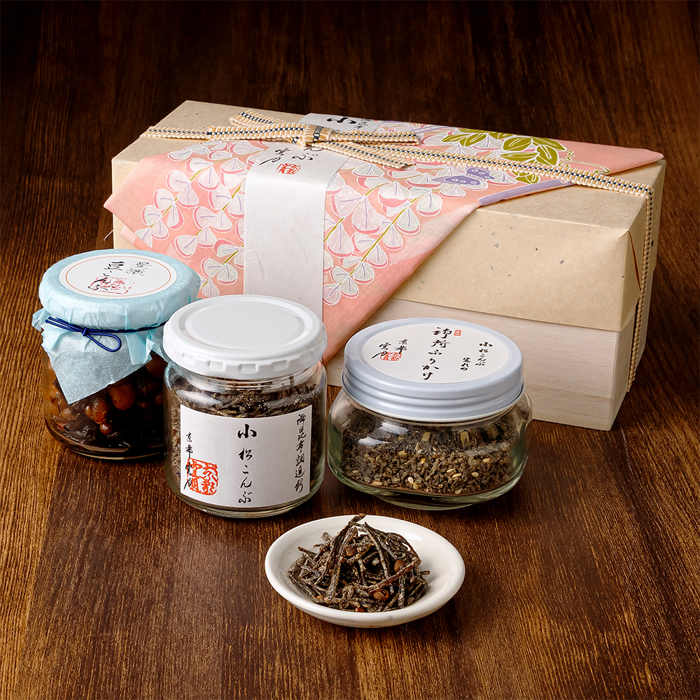 高島屋限定 小松こんぶ 御所ふりかけ 豊穣豆こんぶ3種詰合せ 永楽屋 舞妓さんの花かんざし柄手ぬぐい仕様 商品詳細 高島屋オンラインストア