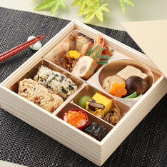 松花堂弁当