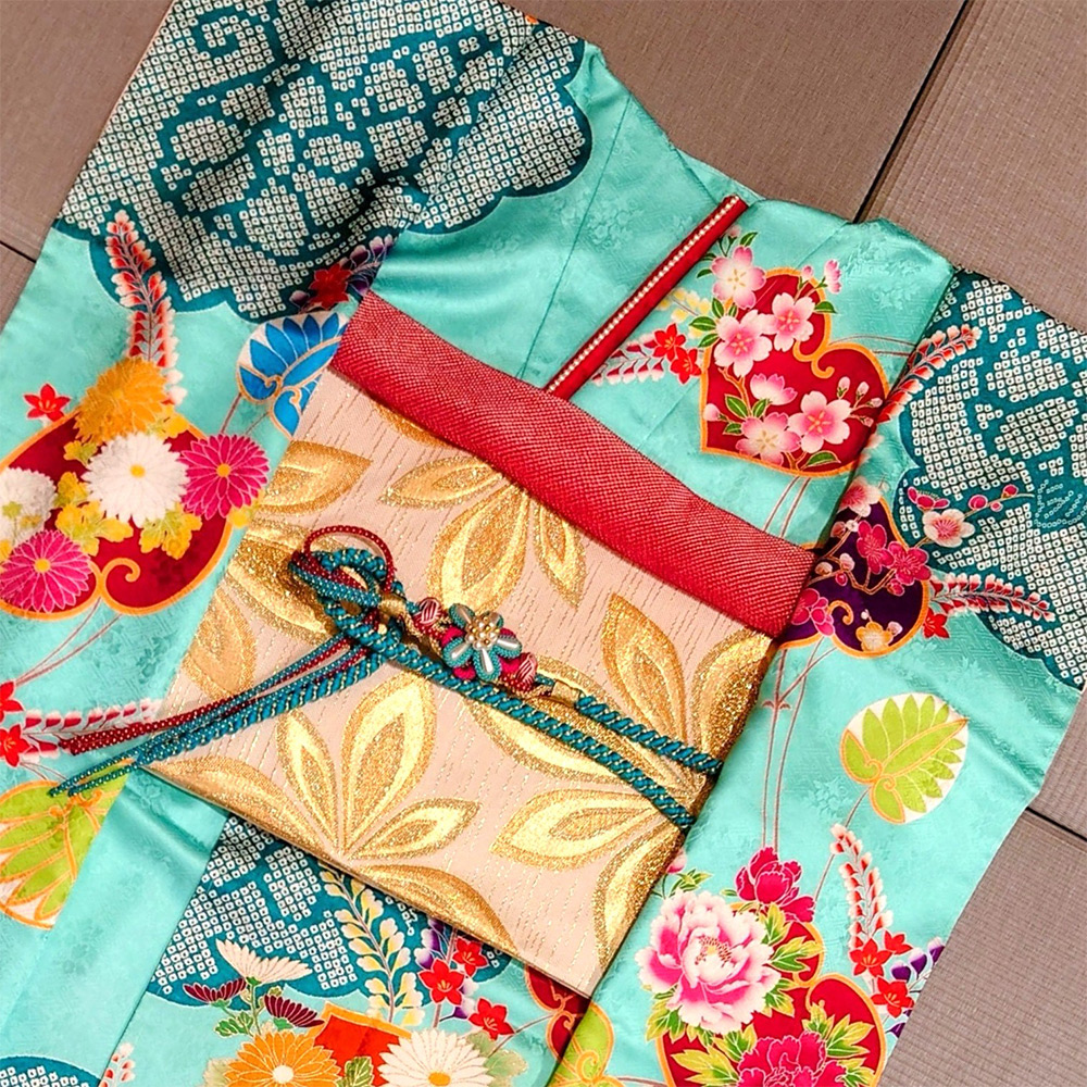 お仕立上り　振袖6点セット（アクアブルー）