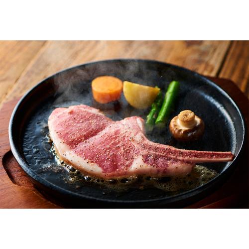 イベリコ豚骨付きステーキ1.2kg（10～12本）