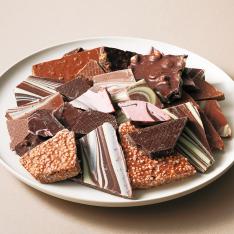 〈チュベ・ド・ショコラ〉割れチョコミックスアラカルト