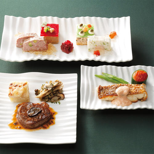 横浜店24日 25日店頭お渡し 高島屋限定 クリスマスディナーセット 2人前 E H 04 商品詳細 高島屋オンラインストア 横浜店24日 25日店頭お渡し 高島屋限定 クリスマスディナーセット 2人前 E H 04 商品詳細 高島屋オンラインストア