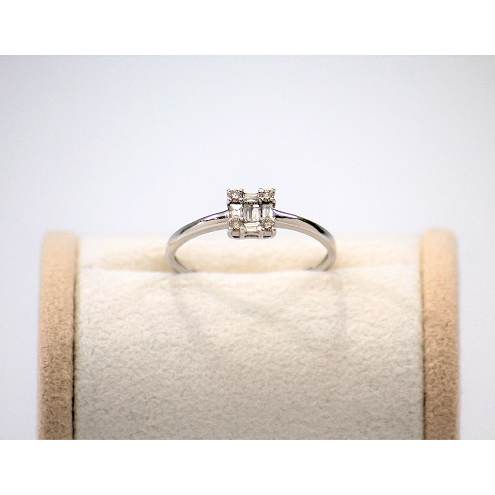 プラチナダイヤモンドリング