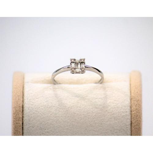 プラチナダイヤモンドリング