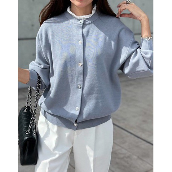 ＜Emma Taylor（エマテイラー）＞ビジューボタンカーディガン