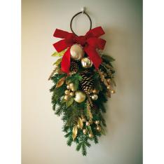 クリスマススワッグ