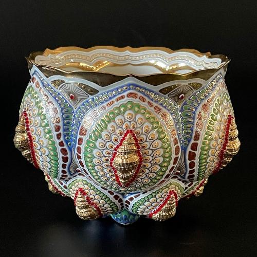 ＜富田　美樹子　TOMITA　Mikiko＞「一華五葉を開く」茶碗（共箱有）