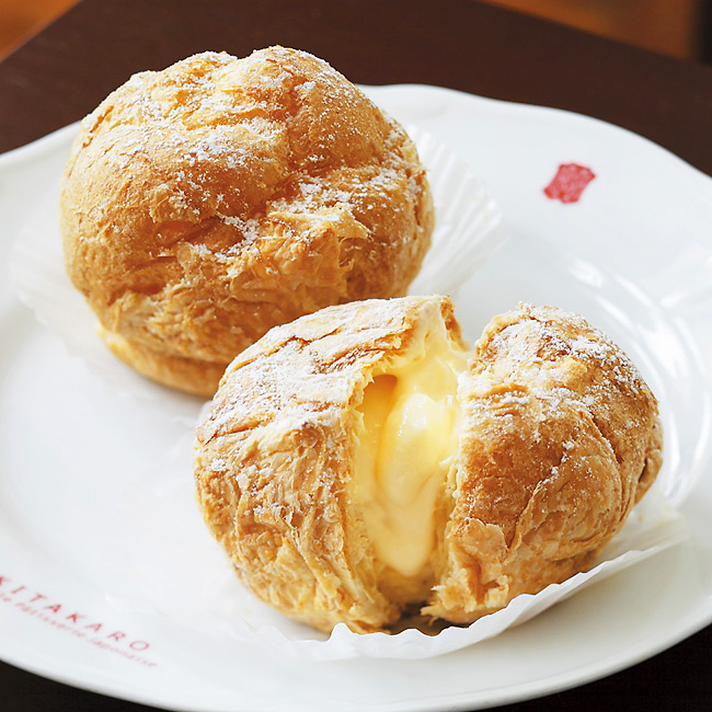 【店頭受取／新宿店】夢不思議（シュークリーム）1箱（3個入り）【10月22日（木）→24日（土）午後2時30分から午後3時まで】