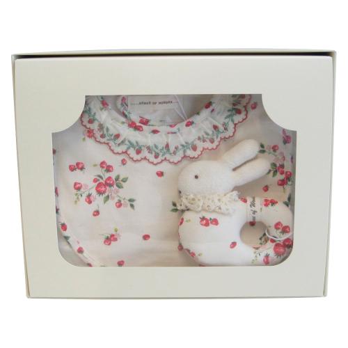 オーガニックベビーギフトセット（スタイ・ラトル）