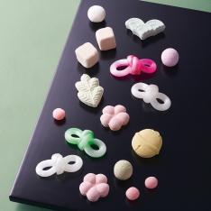 〈京都・塩芳軒〉御干菓子 桐箱