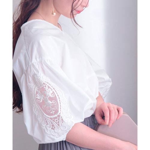 花刺繍レース袖トップス