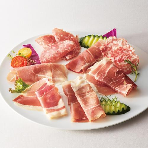 〈ホルンマイヤー〉生ハム&サラミ7種食べ比べセット