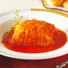 画像黒毛和牛と国産豚のチーズ入りロールキャベツ