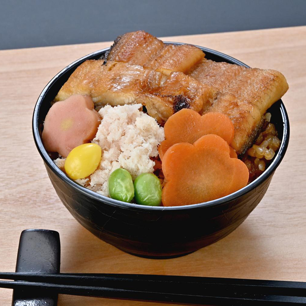 鰻と鯛のおこわ椀（レンジでチン！） 商品詳細 高島屋オンラインストア