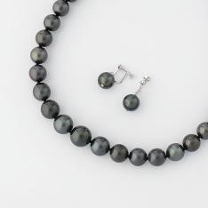 南洋黒蝶真珠ネックレス＆イヤリング