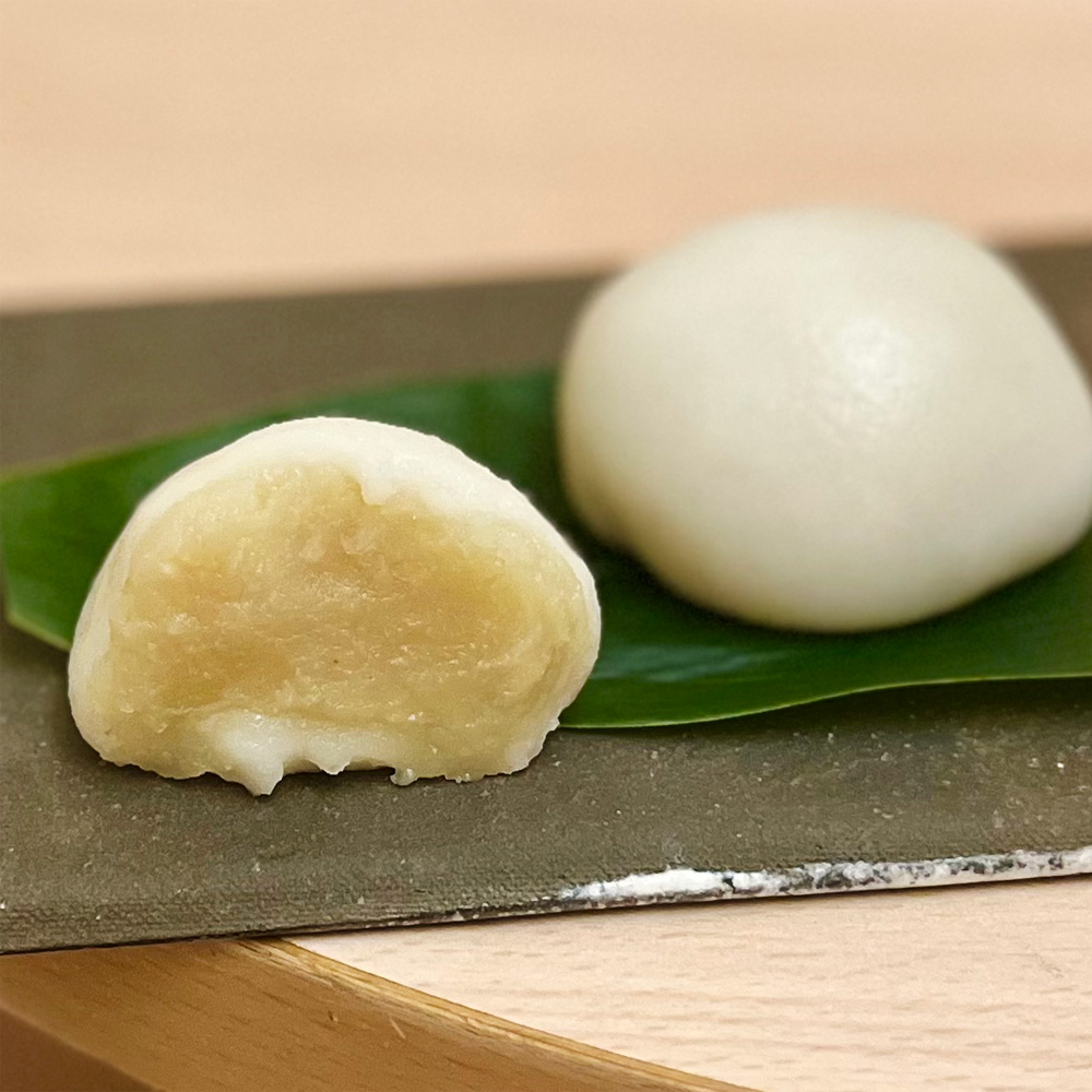 【店頭受取／新宿店】＜山田餅本店＞そらまめ大福2個入【5月16日（土）午後4時30分以降】