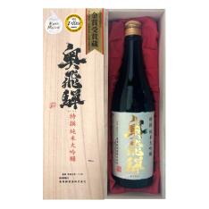 特撰　純米大吟醸　奥飛騨　720ml