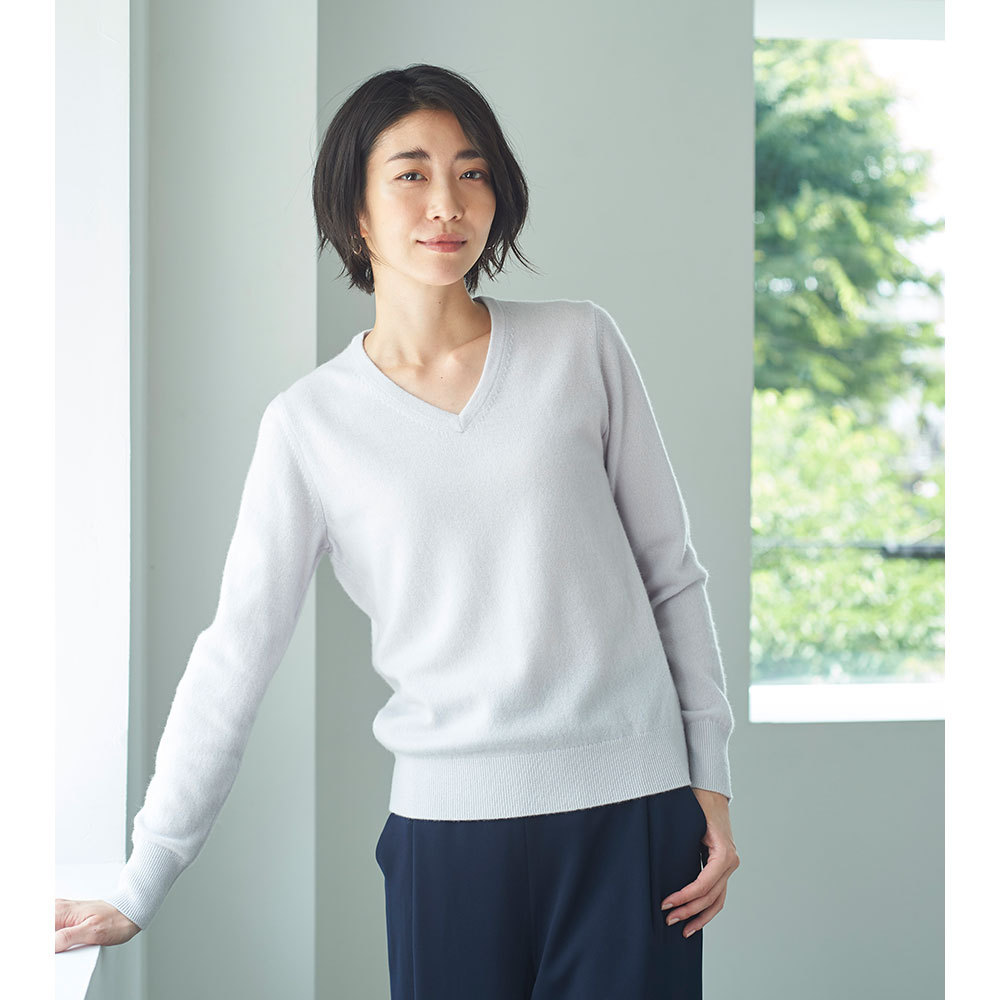 国産品 関税込 Victoria Beckham セーター カシミア リブvネック ニット セーター 色 サイズを選択 Navy Pink 要在庫確認 Portalcultura Net Br