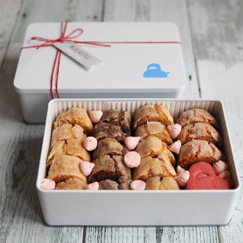 【バレンタインデー】ケトルなバレンタインクッキー缶