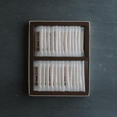 蕎麦板 五号（黒ごま）52袋入