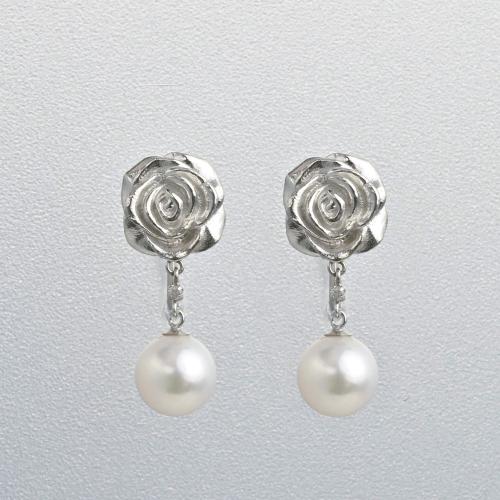 ジャパンクチュール　あこや真珠イヤリング